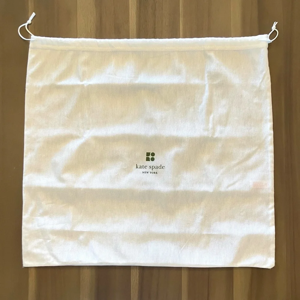 NWOT Kate Spade 19